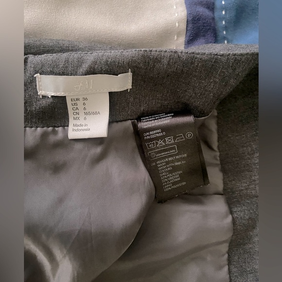 H&M Gray Pencil Skit - Picture 4 of 4